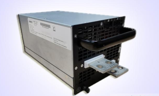 雅特生科技推出支持iHP数字的3插槽50V/12kW电源模块