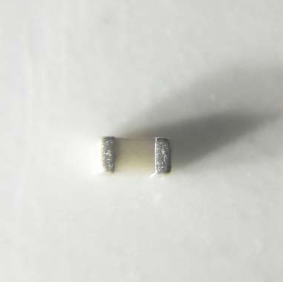 村田贴片高频电容0402 NPO 0.2pF 50V ±0.1pF型号详情